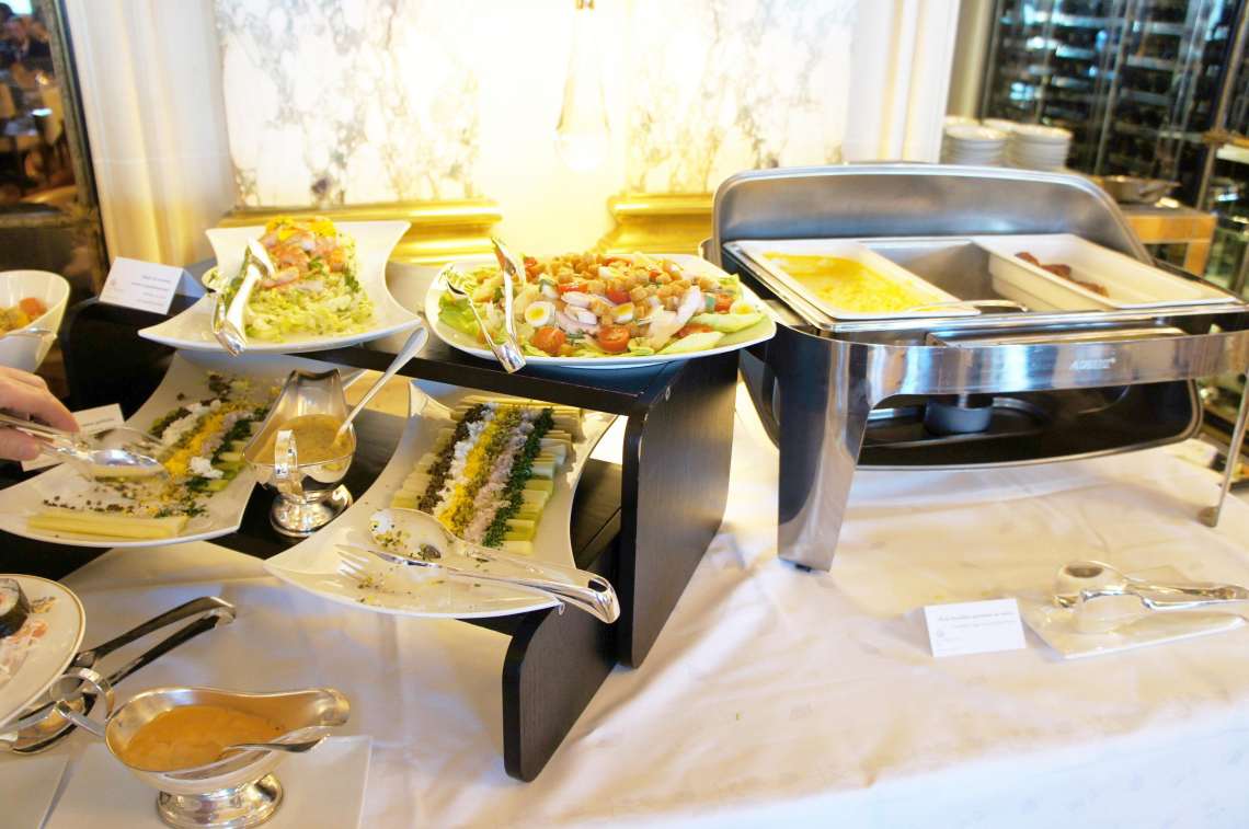 Buffet à Volonté Paris Pas Cher Le fastueux brunch à volonté du Meurice - Paris with Charlotte